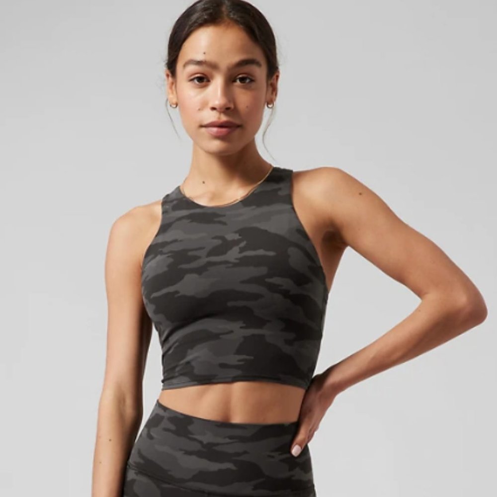 Athleta Conscious Crop Bra - Size M - Worn Once